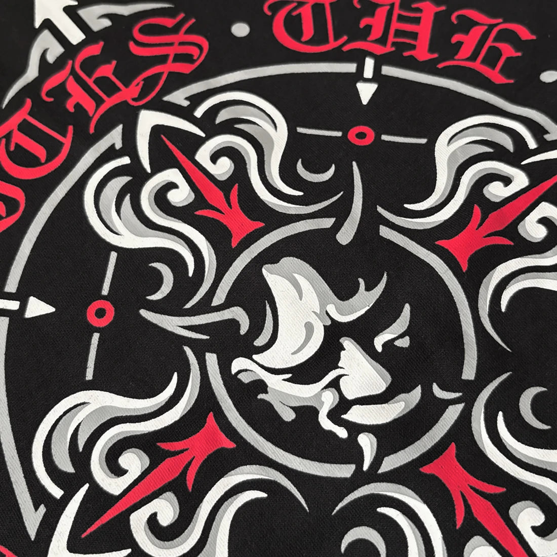 lose-up detail of graphic print on back of hoodie -2 – Anatta