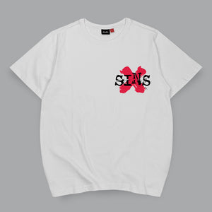 Do no evil - A Japanese style white heavyweight T-shirt featuring a graphic design printed on the front