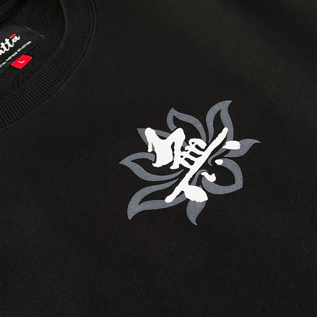 Emptiness - a close-up of the graphic design printed on the front of the Japanese style black sweatshirt
