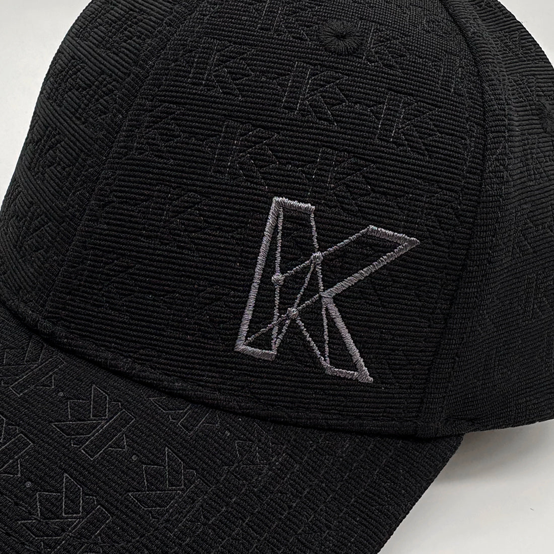 Kuro - baseball Cap - anatta streetwear-3