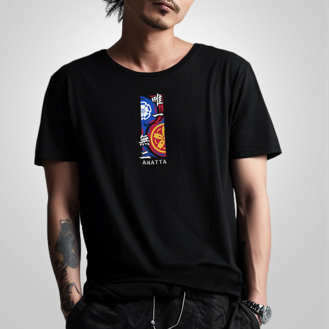 wei yi wu er - a model wearing a Japanese style black heavyweight T-shirt featuring the redesign of traditional Japanese patterns, printed on the front